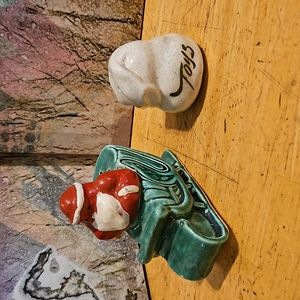 Santa Clause on Sleigh w/ Bag of Toys Salt And Pepper Shaker